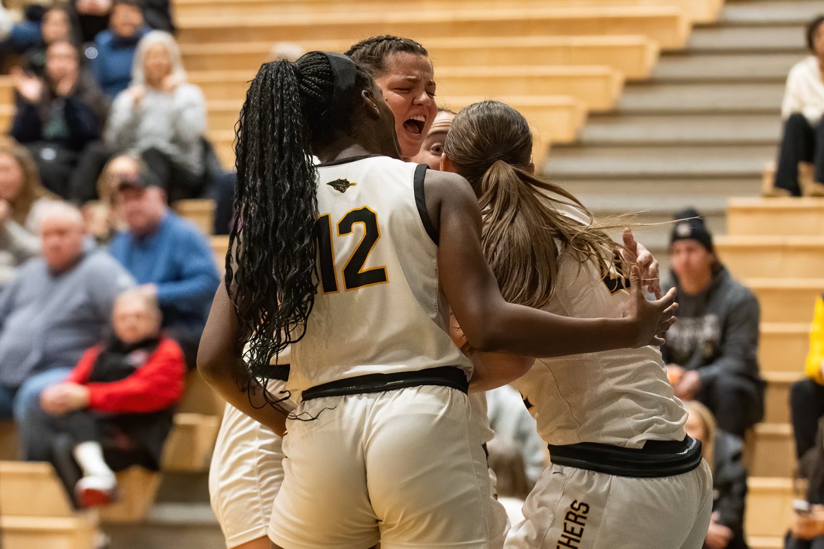 Ralph Schudel (@schudel_ralph) on Twitter photo Another Saturday with the women of Alumni Hall (<a href="/ODUPANTHERS_WBB/">Ohio Dominican University Women's Basketball</a>) Another Saturday with the women of Alumni Hall (<a href="/ODUPANTHERS_WBB/">Ohio Dominican University Women's Basketball</a>)