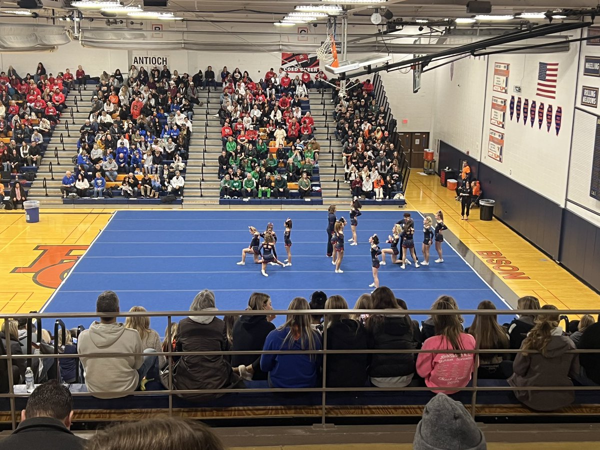 pme258's tweet photo. Let’s Go @WAHScheer!!! 🔴🔵 https://t.co/4DG0XjFjUh