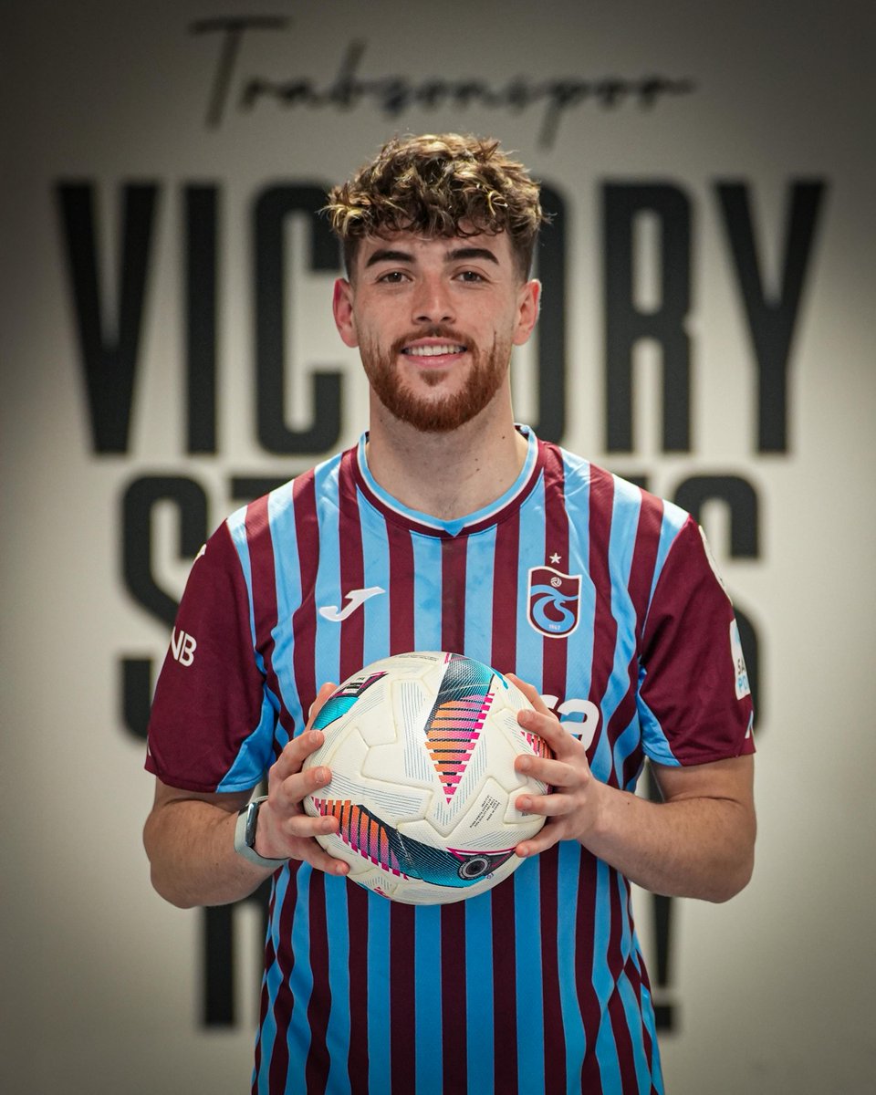 Trabzonspor's tweet photo. Günün kahramanı 🌟 https://t.co/RAlRp1UU9k