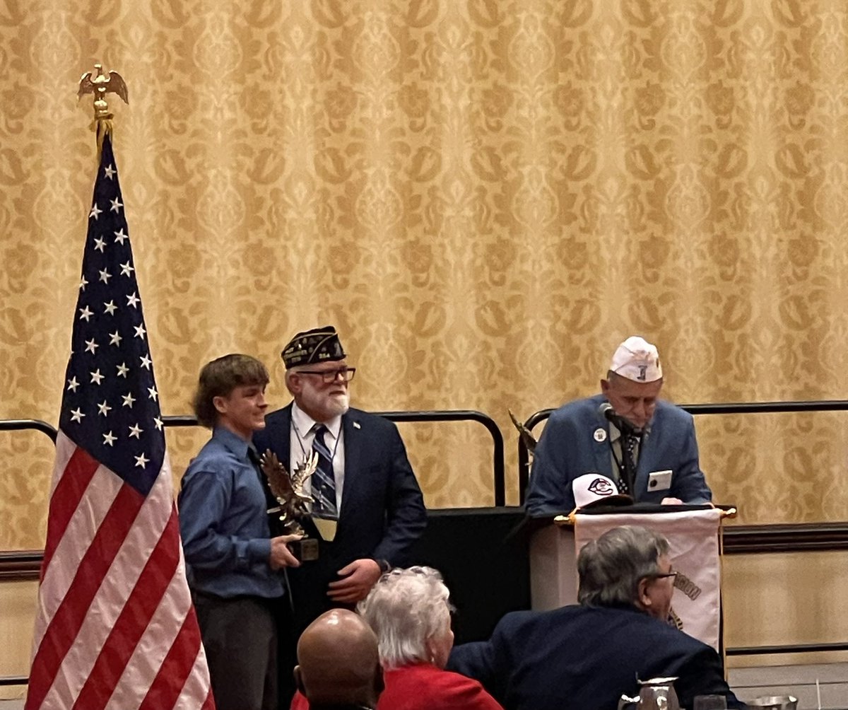 Columbia Post 19 17U tweet media