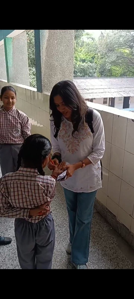 Bachpan_15's tweet photo. This Youth Day, let's celebrate the power, potential, and passion of the young minds who will shape a brighter tomorrow. 🌈 Together, let's protect their innocence and nurture their dreams. 💫

#NationalYouthDay #bachpansavetheinnocence #EmpowerYouth #BrightFuture https://t.co/GiUGdCLhWS