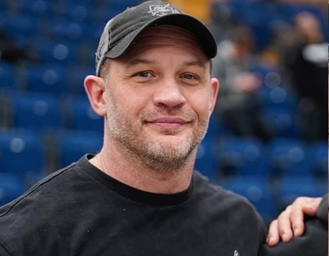 syleouch's tweet photo. another tom hardy's content this year WE'RE SO BACK https://t.co/YR1b4Xk2m0