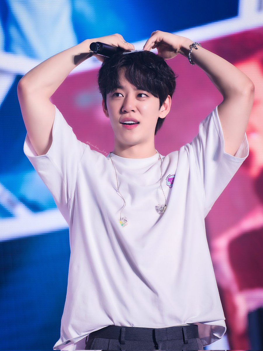 250111
BANG&amp;JUNG&amp;YOO&amp;MOON ENCORE CONCERT [Farewell, Earth]

🩷

<a href="/official_JDH93/">JUNGDAEHYUN</a>
#정대현
#jungdaehyun

#방정유문 
#BANG_JUNG_YOO_MOON
#bap 
#비에이피
#Farewell_Earth