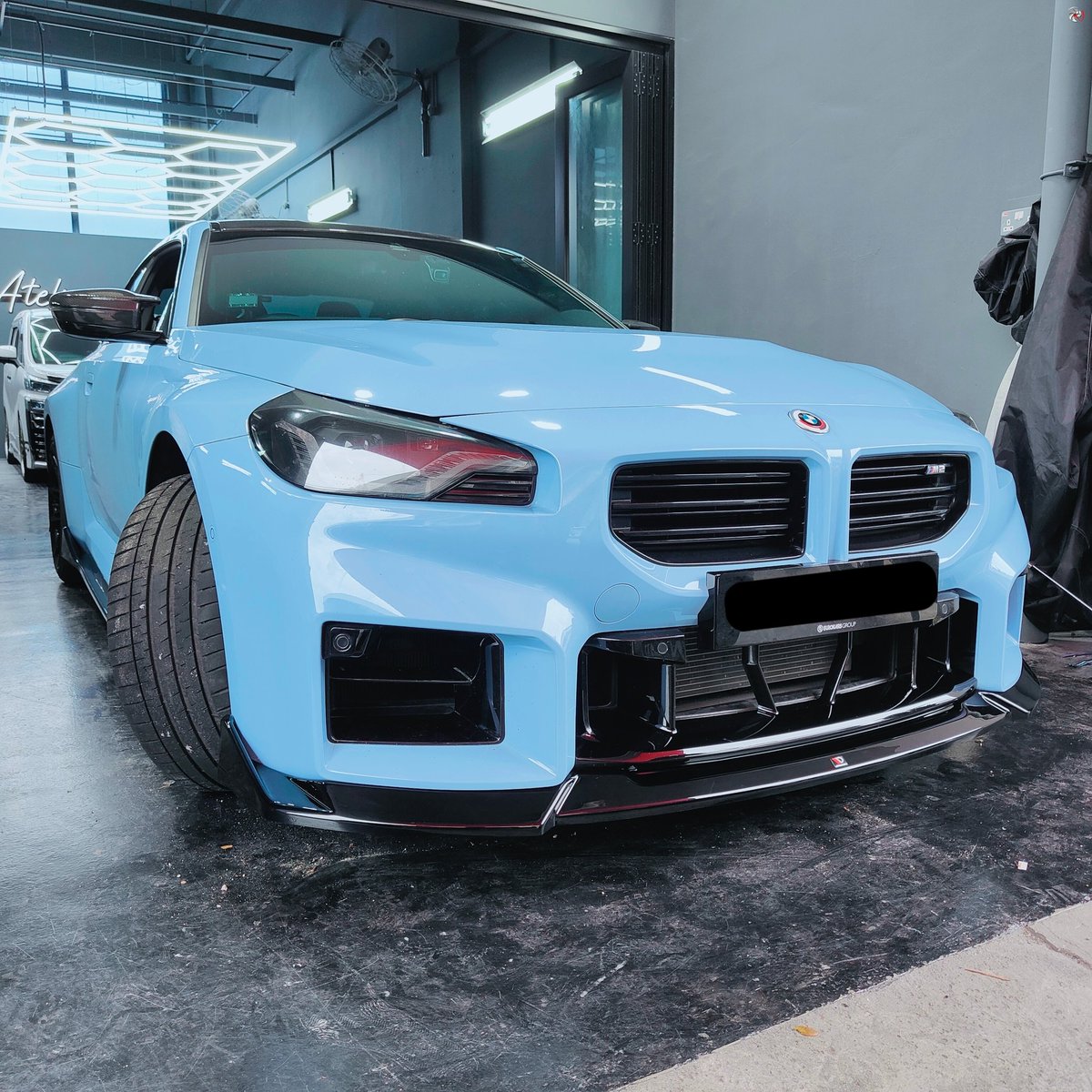 neudinamix's tweet photo. We took this stunning 𝐁𝐌𝐖 𝐌𝟐 𝐆𝟖𝟕 to the next level by installing the sleek and subtle @maxtondesign Maxton Design Bodykit. The transformation is undeniably enhancing the car’s bold aesthetics.

#bmwm2 #maxtondesign #bodykit #BMWMclub #mcos #bmwg87 #cardmods #S58 #s58 #G87 https://t.co/5Eq3F5dItM