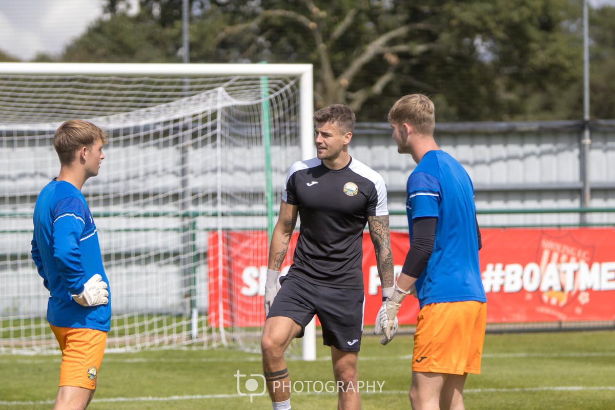 PooleTownFC's tweet image. STAFF UPDATE! (2/2)

We are pleased to announce the appointment of Goalkeeping Coach James Bracking and Performance Analyst James Crickmore!

James Bracking started his career at Gosport’s academy with Joe and Pat and has worked with them at Petersfield Town and Gosport Borough.…