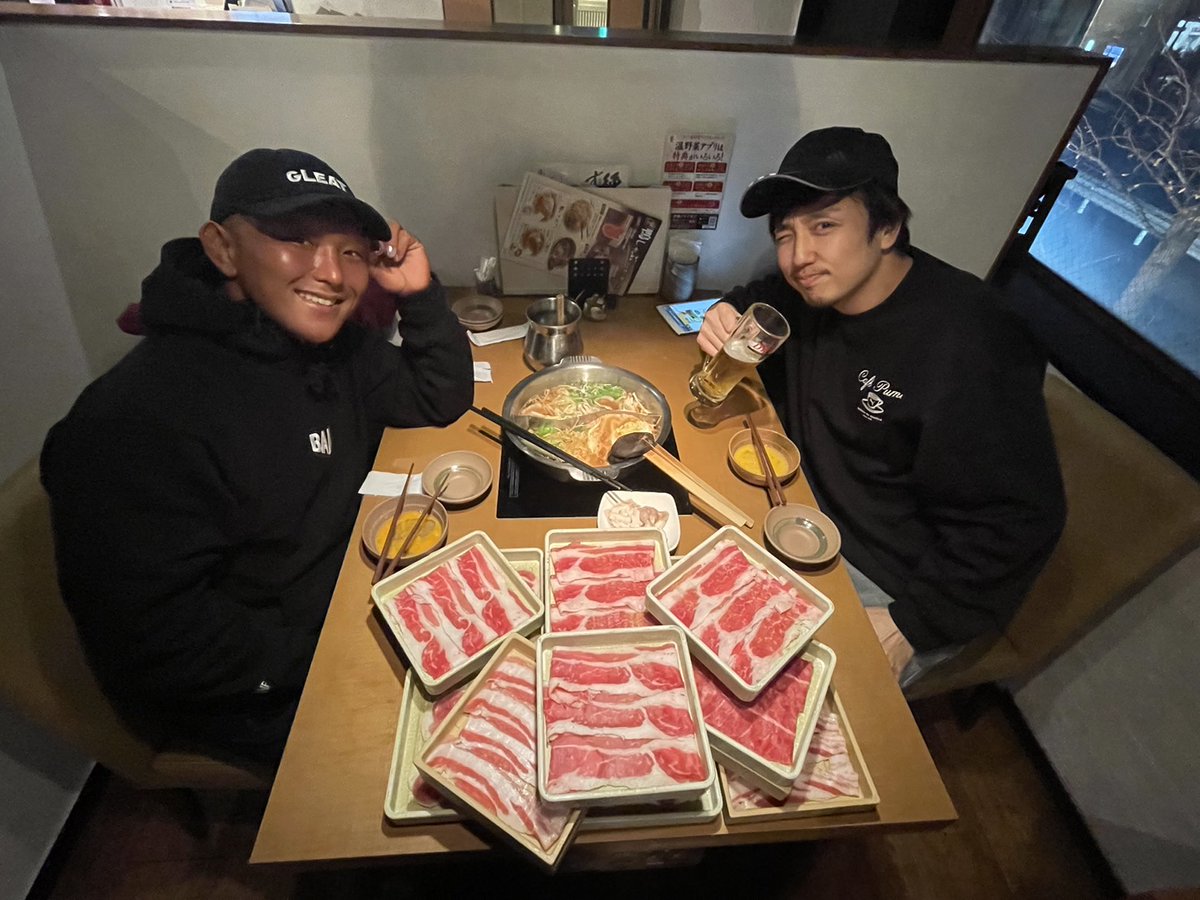 LIndamanowe's tweet image. しゃぶり過ぎて
隣の席に笑われました。
やっぱプロレスラーはえびすこ強くなきゃ。
#GLEAT
#LIDET
#STRONGHEARTS