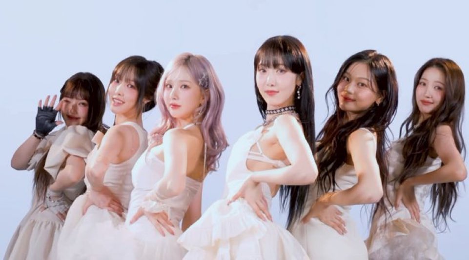 Aluna. (@onedayxnea) on Twitter photo 