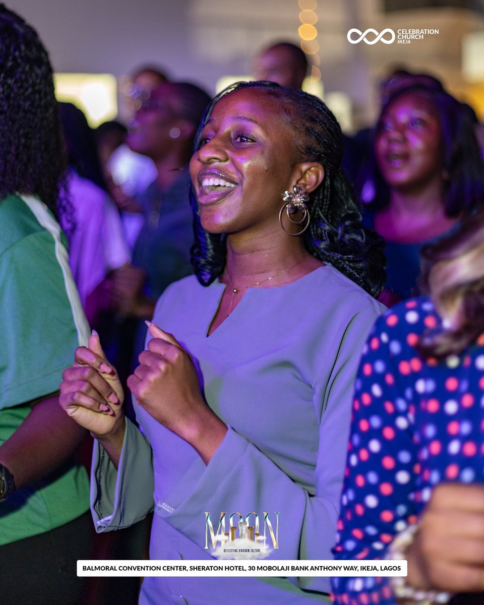 Chisomadi's tweet photo. Dear light of the world, 

Test all spirit and hold fast to what is good.

It’s ok to question “norms”
It’s also ok to be the odd one out.

Be not conformed to this present world.

Happy Sunday🥰
Have a blessed week🎉

@Nazbaby23 https://t.co/RCR590CzCL