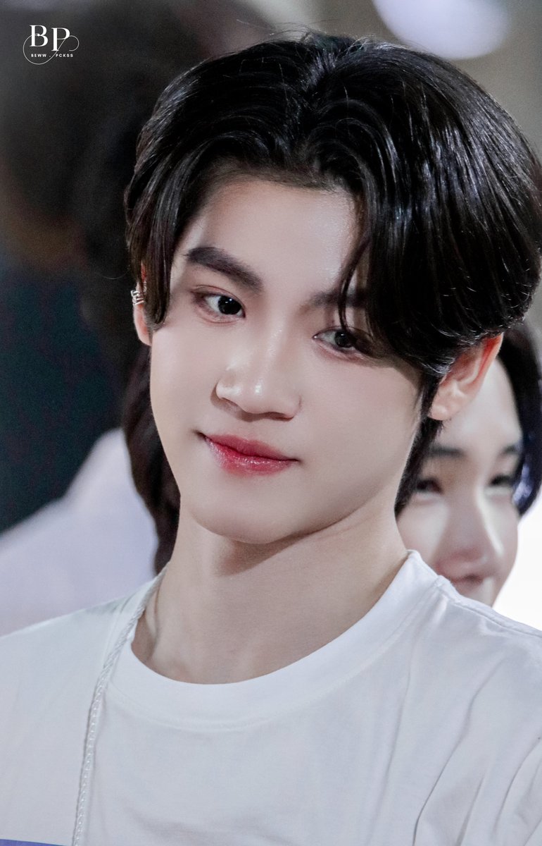 𝙗𝙚𝙬𝙬.𝙥𝙘𝙠𝙨𝙨—🌻 tweet media