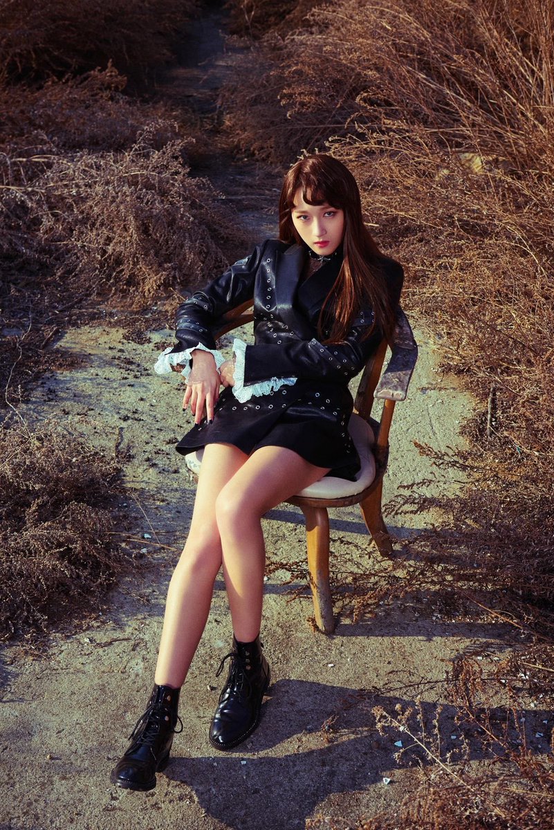 LSYPIC's tweet image. happy deukae day🖤