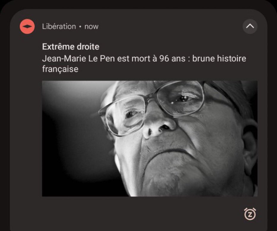 themission_20's tweet photo. 🚨 La défaite du Real Madrid serait due à la mort de Jean Marie Le Pen
La mort du maître à penser de l'extrême droite a "profondément choqué" les madrilènes.
(@JMLP_DEAD)
#ElClásico #JMLPDEAD https://t.co/7iIF4KFYoj