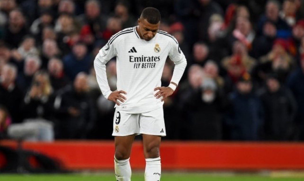 themission_20's tweet photo. 🚨 La défaite du Real Madrid serait due à la mort de Jean Marie Le Pen
La mort du maître à penser de l'extrême droite a "profondément choqué" les madrilènes.
(@JMLP_DEAD)
#ElClásico #JMLPDEAD https://t.co/7iIF4KFYoj