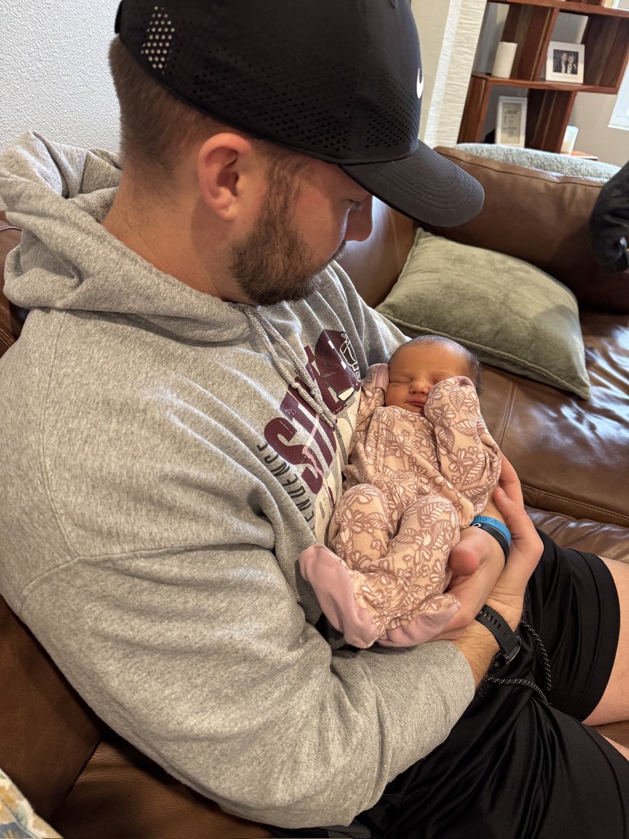 austinpink2's tweet photo. Uncle SZN!! 🫶
@SpencerPink
#PinkFam https://t.co/epcTLJ5e1U