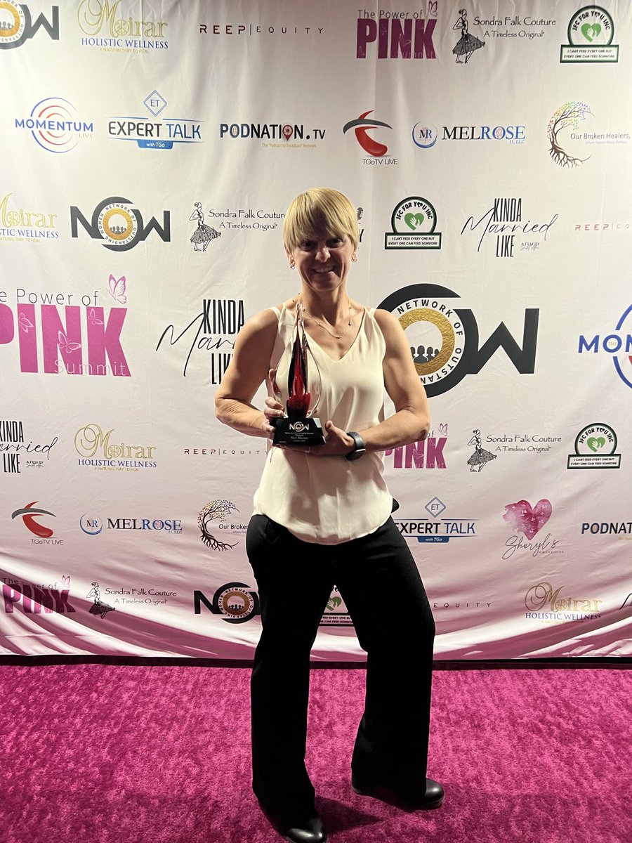 DeClutterSpaces's tweet image. 🚀 Ready to unlock your next level?

You’ve achieved so much, but you know there’s more. It’s time to align your dreams with God’s purpose.

Drop #CLARITY to claim your FREE 45-min Clarity Catalyst Session! Let’s eliminate barriers and create the focus you need to thrive.