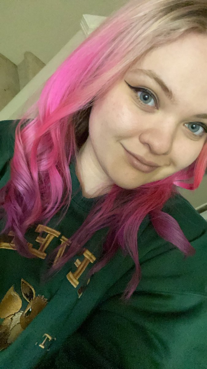 Lucky 🌟 tweet media