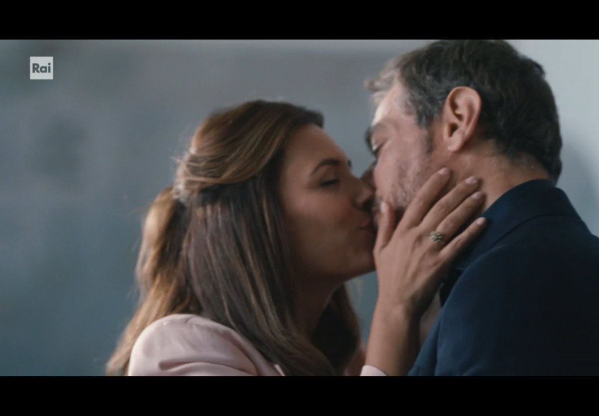 e per quanta strada ancora c’è da fare…amerai il finale ♡ 

finalmente dopo due stagioni ce l’abbiamo fatta  #MinaSettembre3