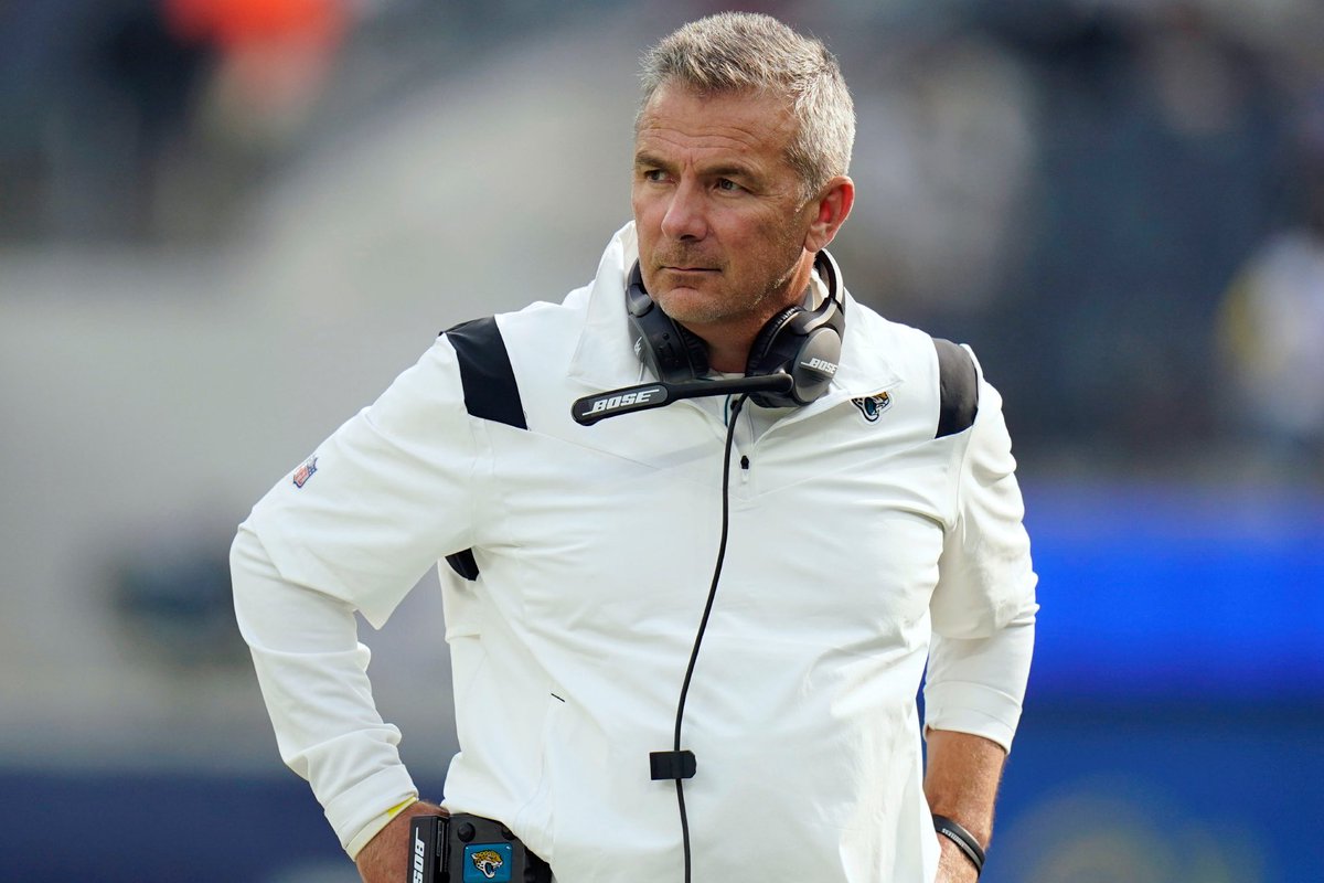 NFLGrandheer's tweet image. #Bears have completed their interview with former #Jaguars Head Coach Urban Meyer