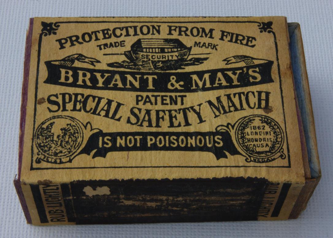 Ever wondered about the art of collecting matches and their unique packaging? Join me on this fun journey as John Downer shares his fascination with this everyday item! Check out our new blog for more insights: matchgirls1888.org/post/collectin… #collecting #matchArt #matchgirls1888