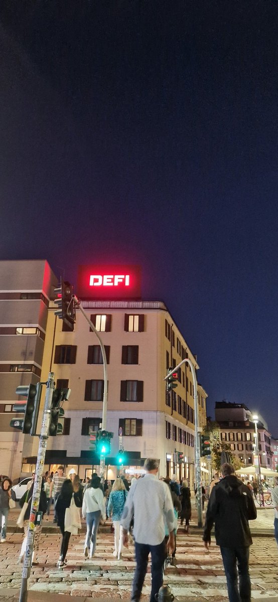 ljmanini tweet media