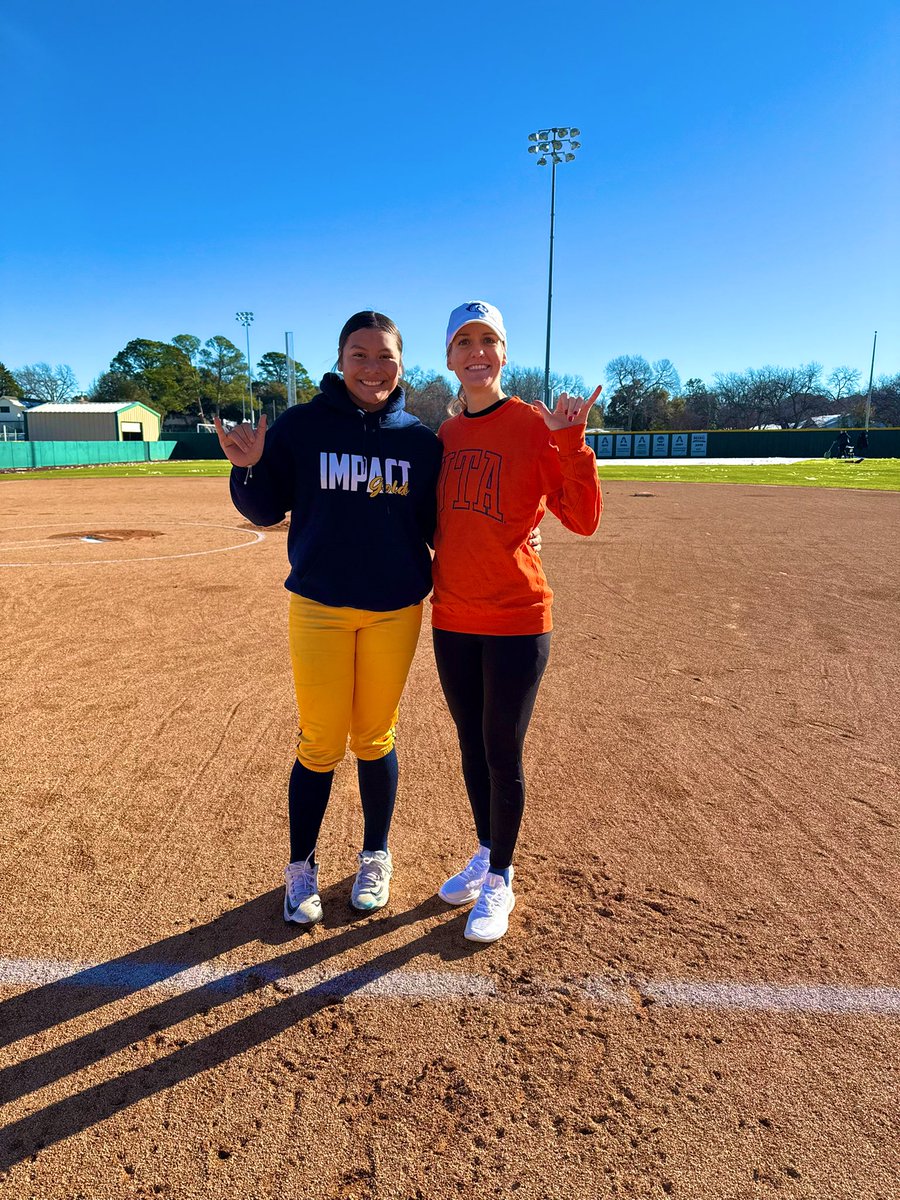 Thank you UTA softball for this opportunity! 
So much fun and glad to see my teammates!