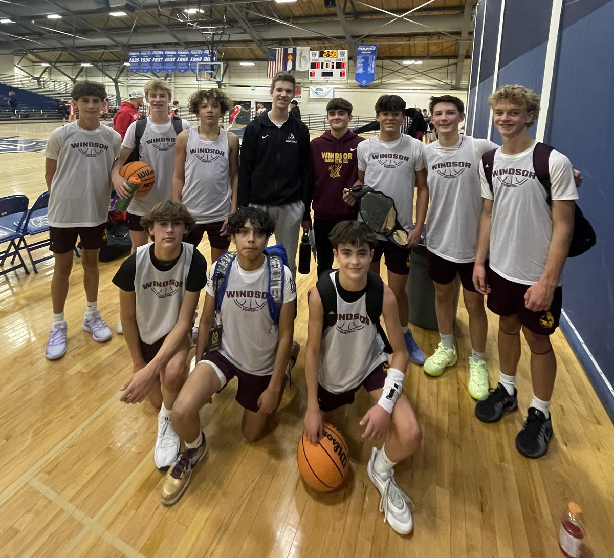 Windsor High - 8th Grade feeder team. First action today in Gold Crown league. Thank you to <a href="/WindsorHSHoops/">Windsor Basketball</a> Varsity players <a href="/johnbackhaus25/">John Backhaus</a> and <a href="/bradykings_5/">Brady Kingsley</a> for helping to coach. Culture from the ground up!