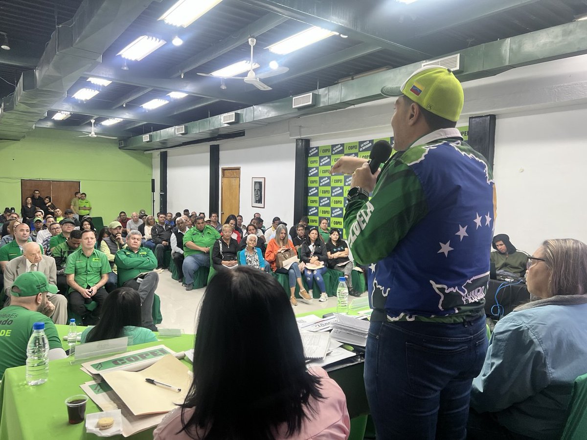 CENPartidoCOPEI's tweet photo. 𝗔𝗽𝗿𝗼𝗯𝗮𝗱𝗼 el programa político de nuestra institución, próxima a cumplir en horas, 79 años. 

𝗟𝗮 𝗔𝗴𝗲𝗻𝗱𝗮 𝗩𝗲𝗻𝗲𝘇𝘂𝗲𝗹𝗮 𝗖𝗮𝗺𝗯𝗶𝗮 𝗣𝗼𝗿 𝗟𝗮 𝗩𝗲𝗻𝗲𝘇𝘂𝗲𝗹𝗮 𝗣𝗼𝘀𝗶𝗯𝗹𝗲 🇻🇪 https://t.co/fNV0zHhI12