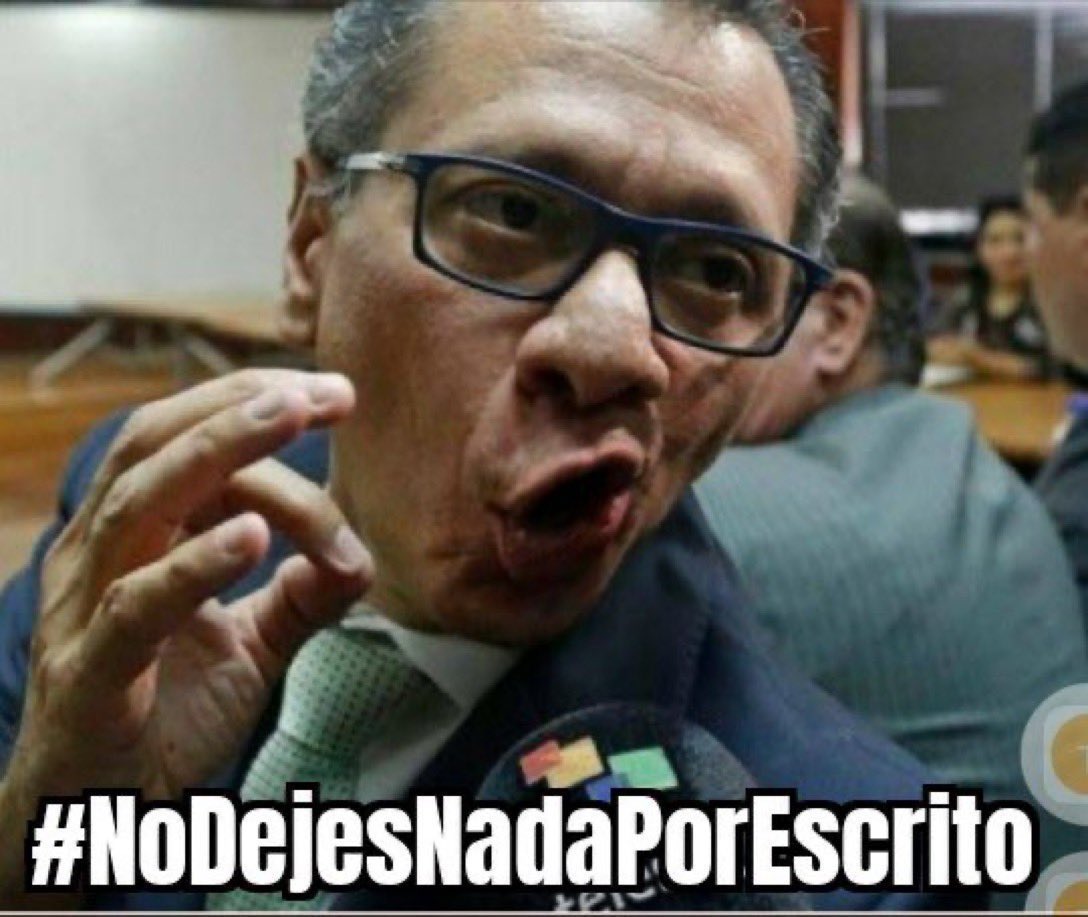 Richardlison07's tweet photo. @LuisaGonzalezEc Ni para eso tiene ingenio! Vieja puta delincuente, vaga de mierda. https://t.co/7dpOqmGYyI