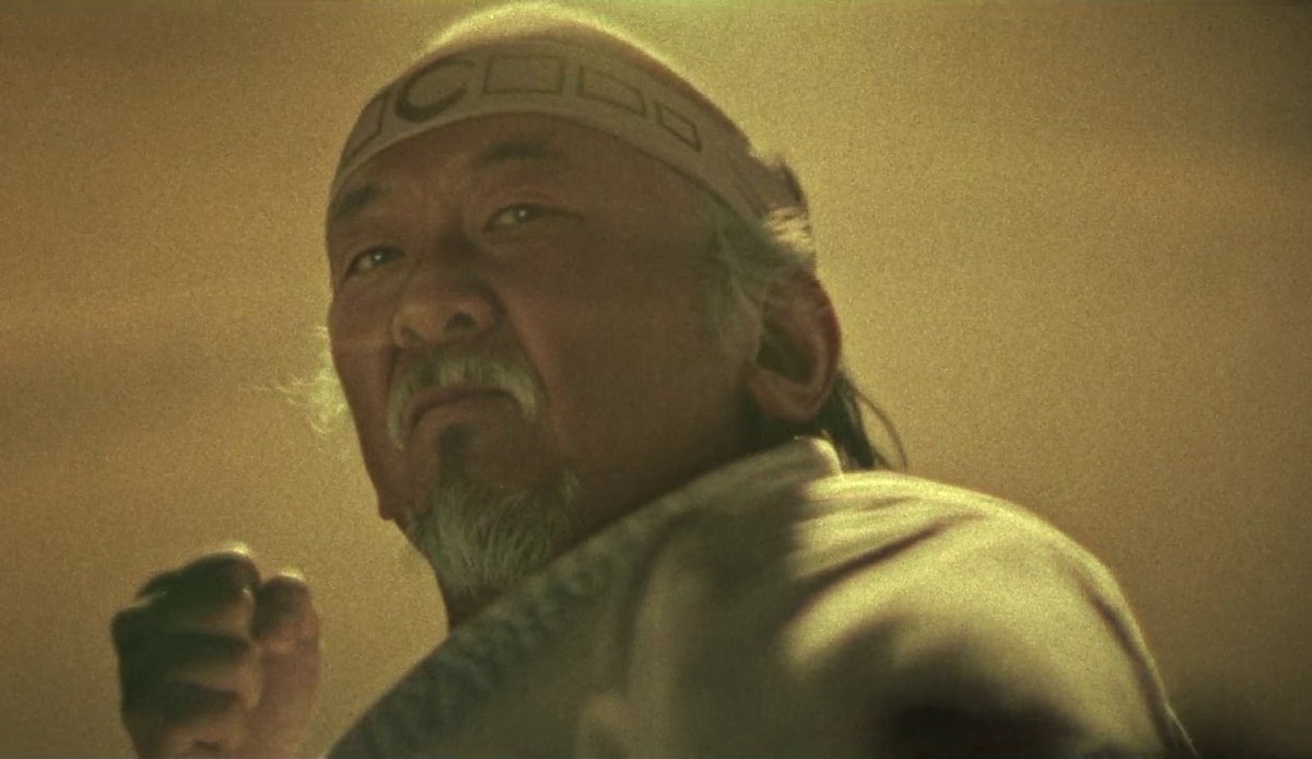cobrakainews's tweet photo. Com o encerramento de Cobra Kai, há fortes indícios de que no futuro haverá uma série derivada sobre o Sr. Miyagi.

Nós queremos saber a sua opinião: você gosta da ideia? https://t.co/VQCxzSSZ36