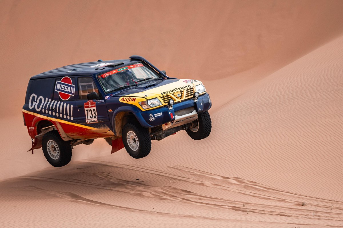 dakar's tweet photo. #DakarClassic has us jumping for joy 🚀

📸 A.S.O. | Murilo Mattos 
#Dakar2025 #DakarInSaudi #BornToDare #TudorWatch https://t.co/kPLpfZYuTD