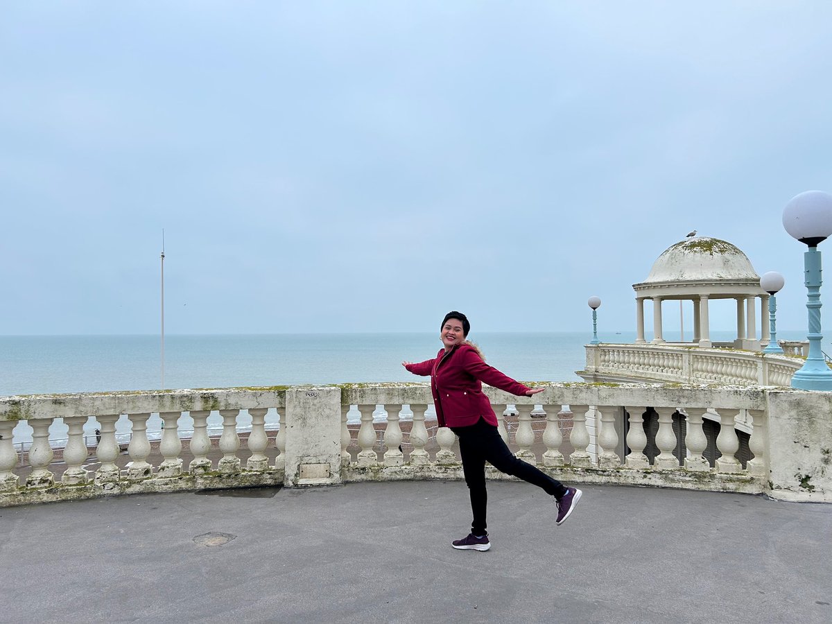 Em🕊️ tweet media