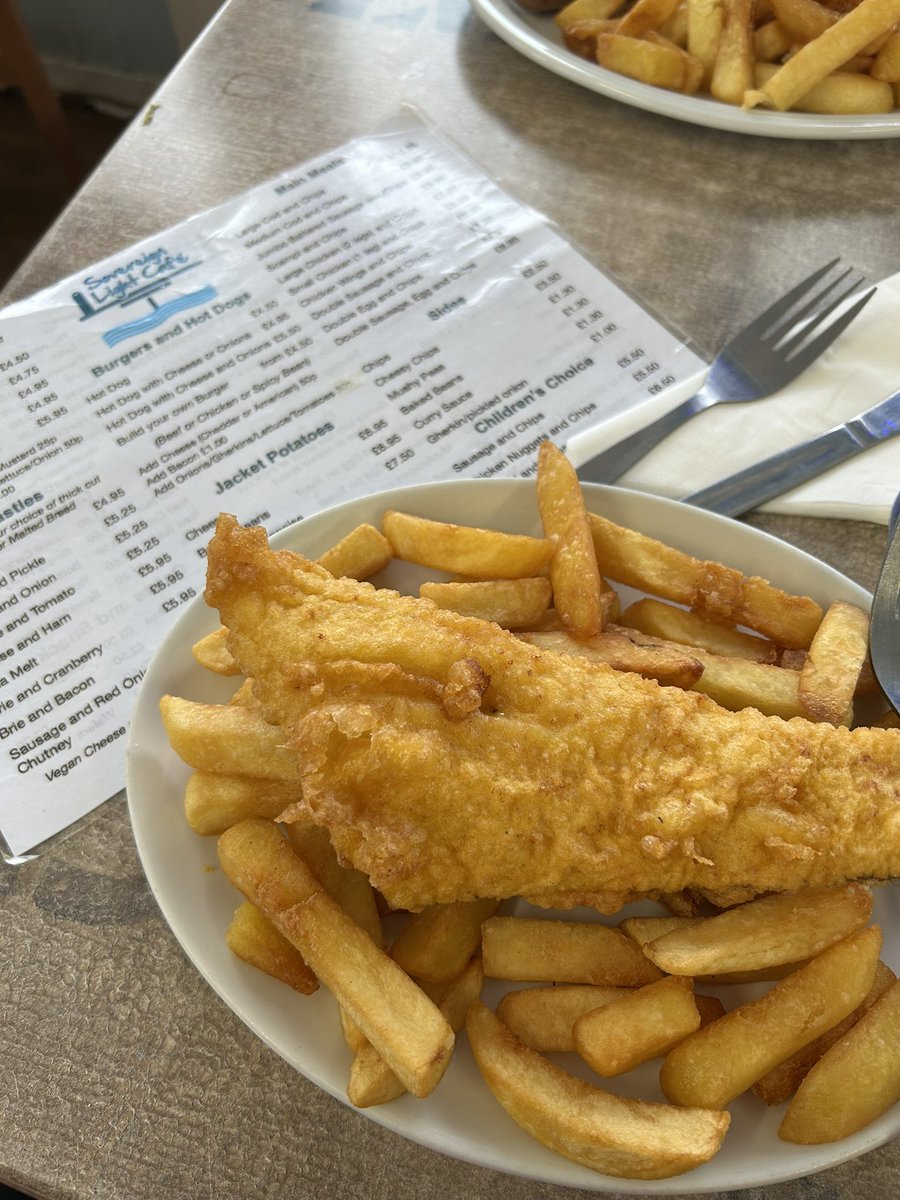 Em🕊️ tweet media