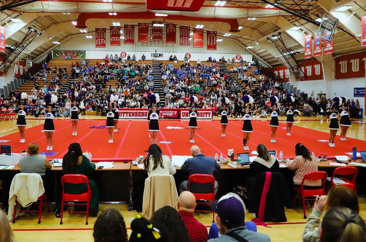 KeystoneCheer's tweet image. It’s comp day!!

Sending good luck to our competition team as they head to Marysville today to compete in the OAC state championships! 
GET WILD! 💜📣