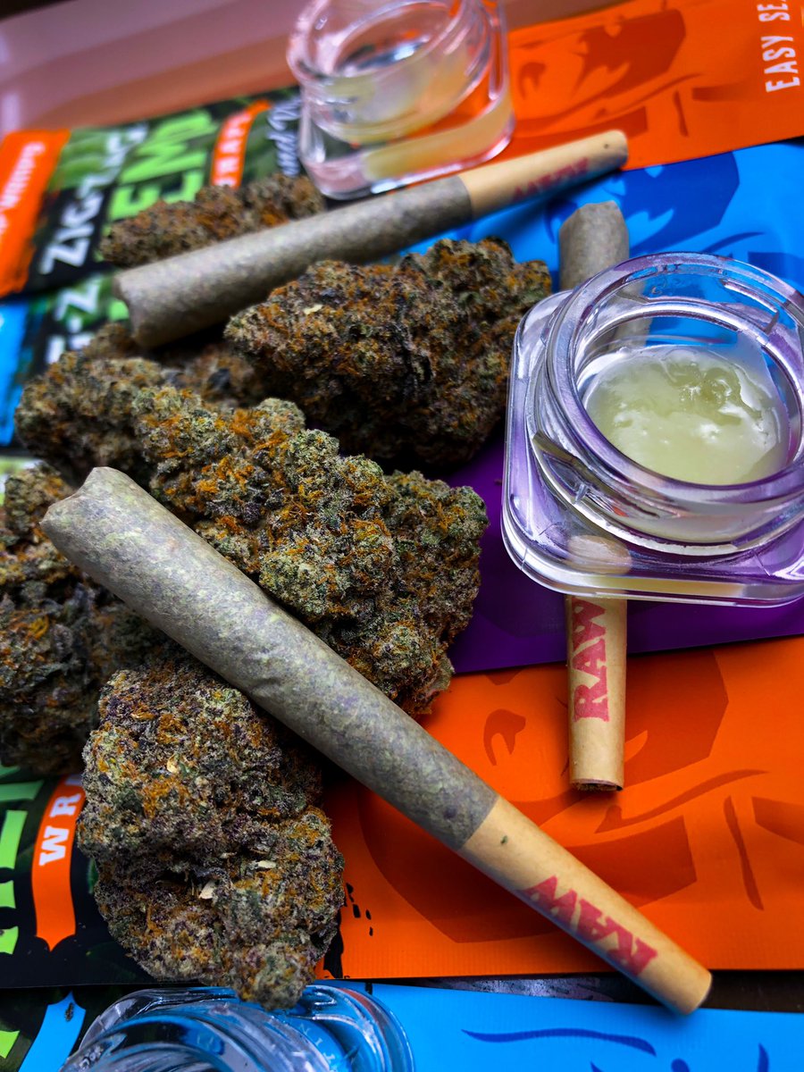 HempConnectKnox's tweet photo. Wax or Bud? 
#thca #thcaflower #thcawax #concentrates #dabs #prerolls #thcaconcentrates https://t.co/q4nr55tClv