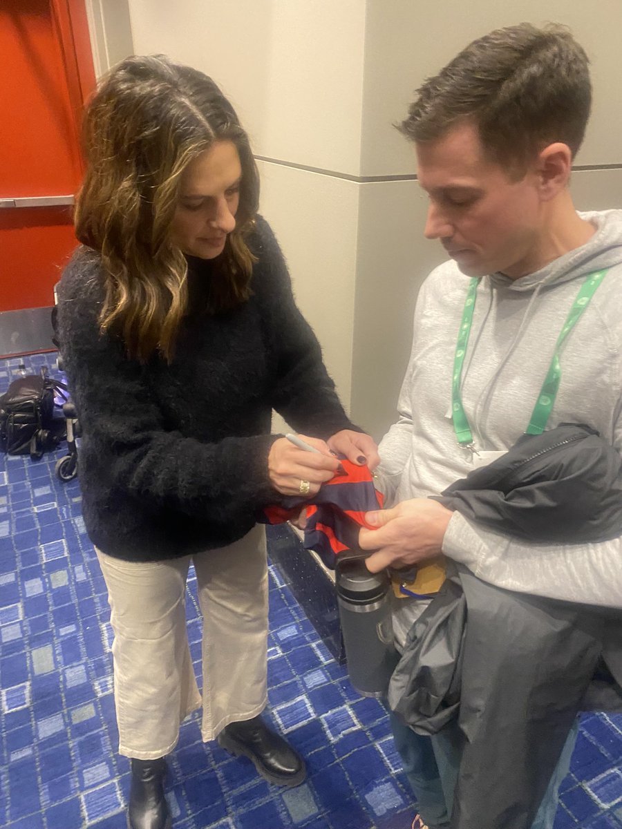 DeboerDavid's tweet photo. Thanks for making their day @CarliLloyd! https://t.co/3kNjsQO5i2