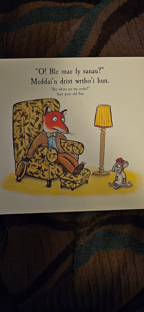 ekulnaneek's tweet photo. Hi there. Love the books u 2 make! Question. In The Foxes Socks, there is a hidden duck on every page. Where is the duck in this page? I read it to the kids at least 3 times a day &amp; it is frustrating I can't find the duck on this page!
@donaldson_ju #axelscheffler
#juliadonaldson https://t.co/vLtbWyaXAf