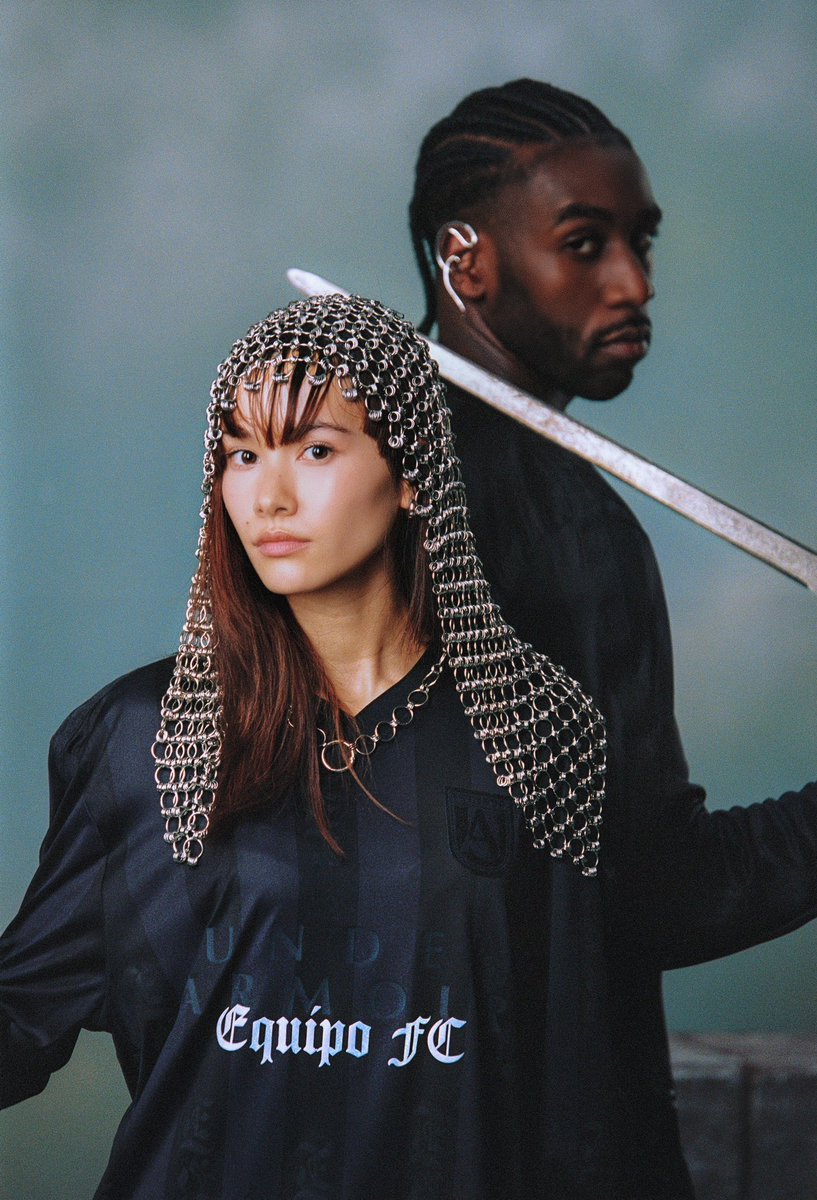 Outlander Magazine tweet media