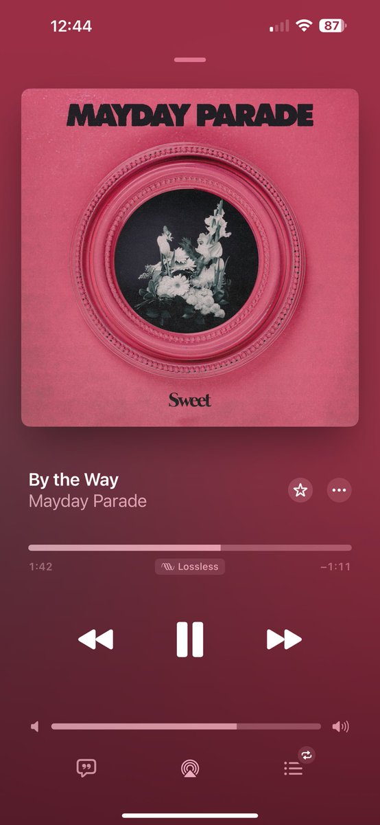 LarryGuitar1's tweet photo. Fucking jam 🤙🏼🎸
@maydayparade https://t.co/OGtwGxjGe0