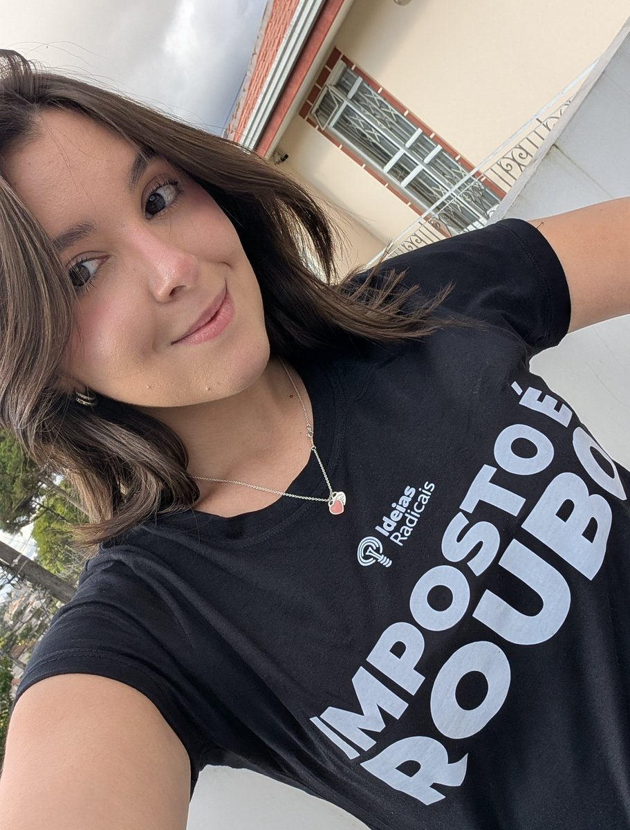 assunsophs's tweet photo. Minha nova camiseta favorita https://t.co/soRv5gq5eb