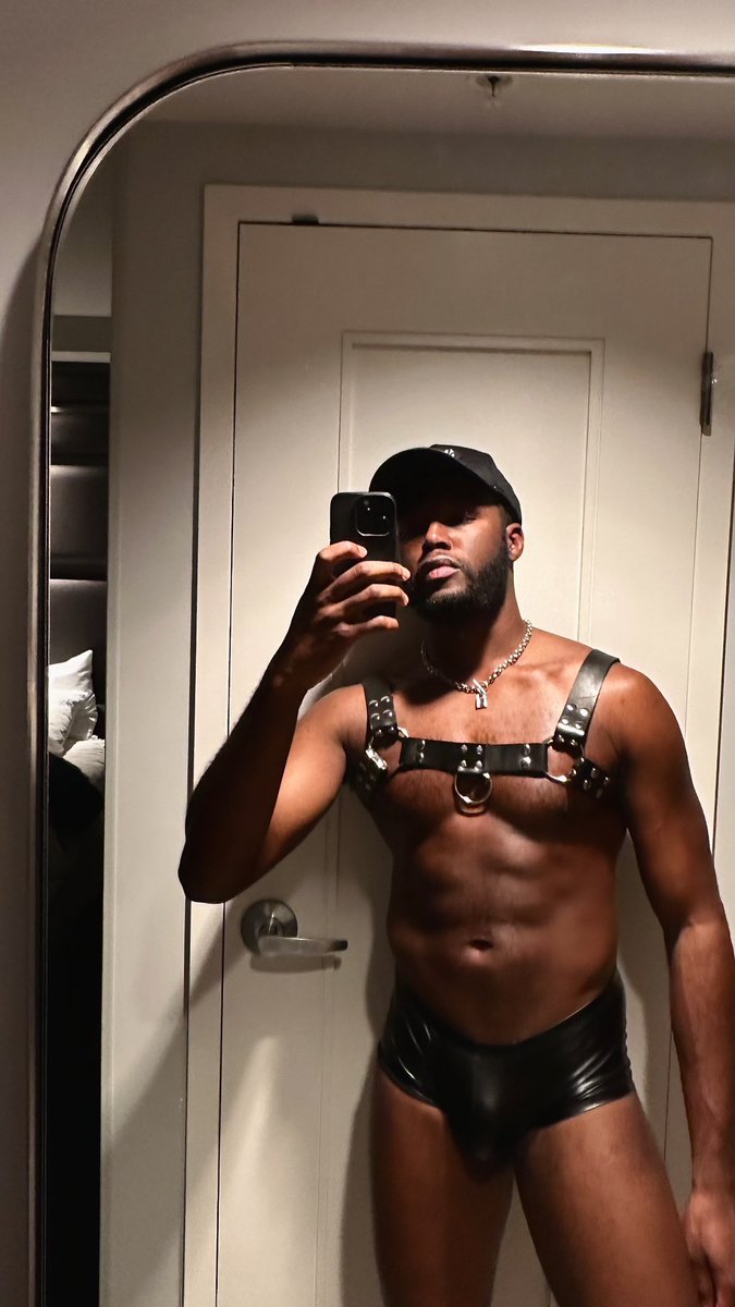 Princess Daddy 🤴🏿 tweet media