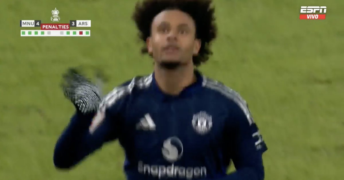 JOSHUAAAAAA ZIRKZEEEEEEEEEEE.

ELIMINADO EL ARSENAL EN SU PROPIA CASA.

¡¡¡GANÓ EL MANCHESTER UNITED!!! 🔴