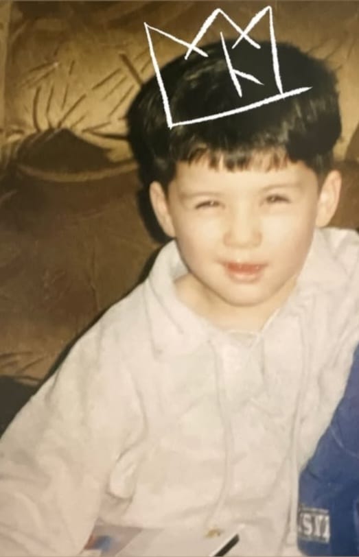 Zayn de niño via Insta Story por su primo 
©️ shehroze_