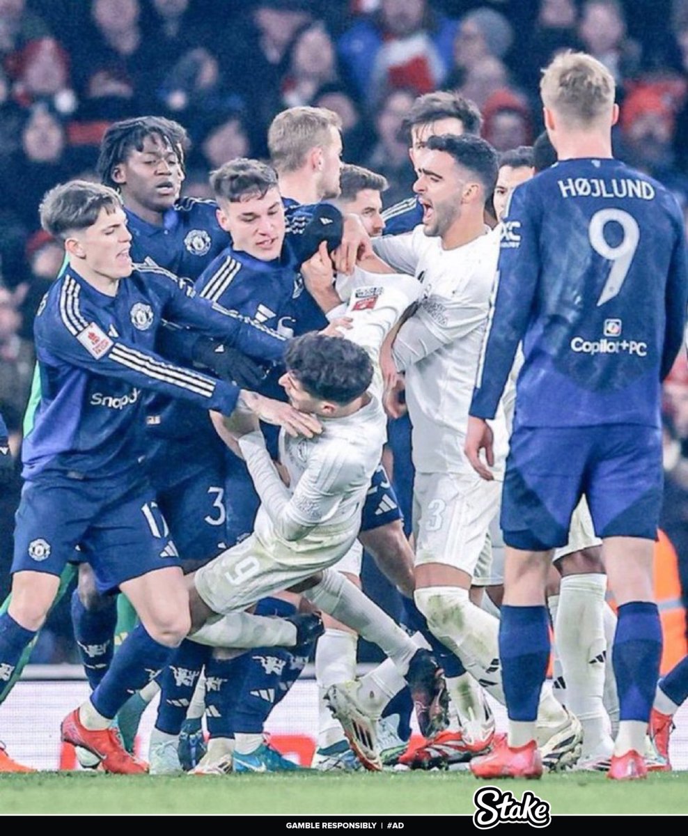 UTDTrey's tweet image. Bayindir showed Raya levels today.
Bruno showed Odegaard levels today. 
Amorim showed Arteta levels today.
Man United showed Arsenal levels today.

THIS IS MY CLUB