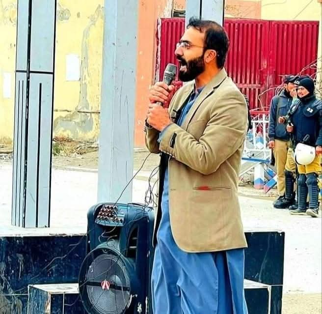 AryanZaib2's tweet photo. Shame on Form 47
Shame on health minister
Shame on Dg health 
#form47healthministermurdabad 
#DGHealthMurdabad 
#ReleaseDrBaharShah 
@CMOBalochistan 
@BBhuttoZardari 
@HamidMirPAK 
@AsadAToor https://t.co/QOygU3owuW