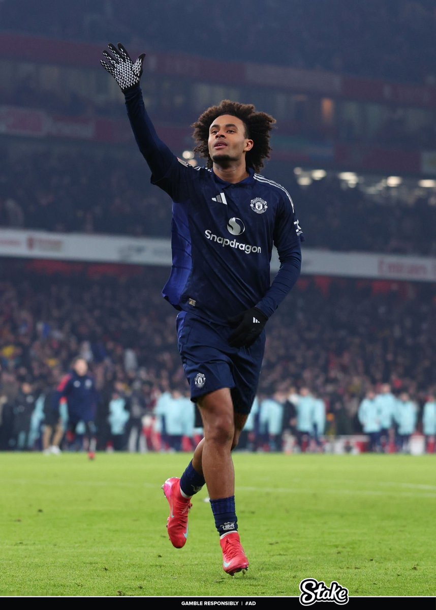 UtdForever7's tweet photo. 🚨This is a Joshua Zirkzee Appreciation Post.

Step up and scored the winning penalty and thanked the Arsenal fans. #MUFC https://t.co/Ce7cNAkD05