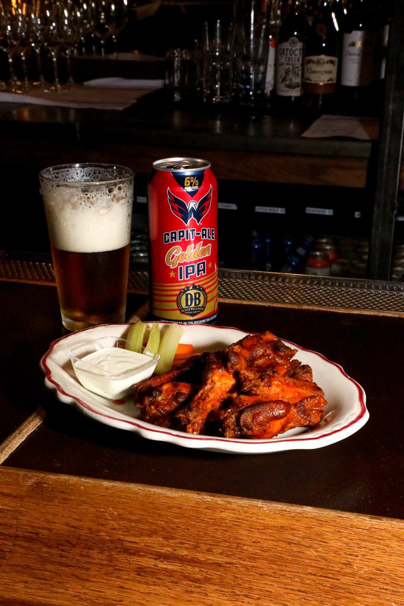 Come watch the <a href="/Commanders/">Washington Commanders</a> playoff game with us tonight!
Great selection of smoked wings, great drinks, multiple screens and more.
Join us!
627 H Street NW
#pennquarterdc
