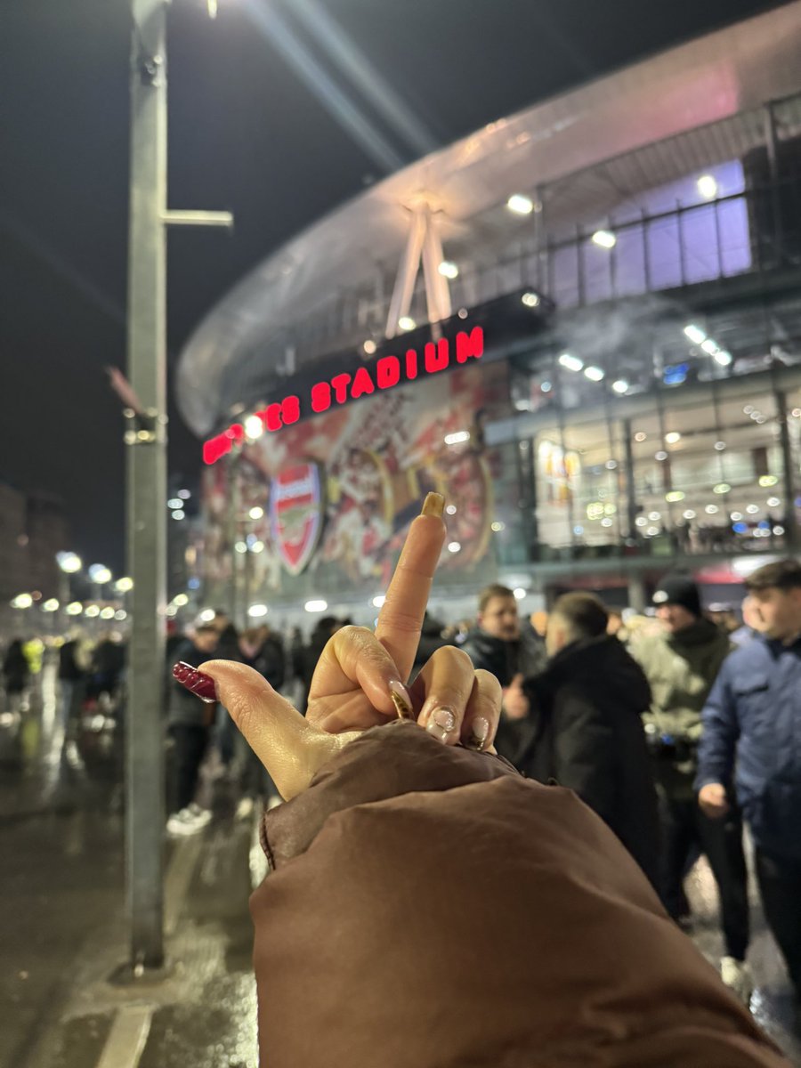 utdbelles's tweet photo. thank you and goodnight x https://t.co/HsAmddbP9S