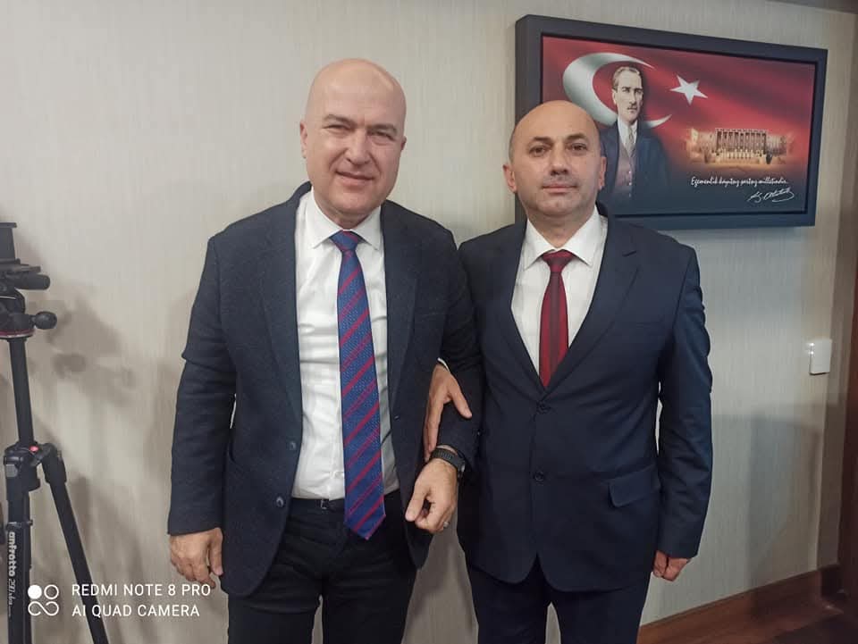 <a href="/CHPMuratBakan/">Murat BAKAN</a> Sayın vekilim <a href="/CHPMuratBakan/">Murat BAKAN</a> her zaman bizlerin sesi oldunuz kahraman uzman çavuş'lar sizi hiç unutmayacak Allah razı olun.                  
<a href="/CHPMuratBakan/">Murat BAKAN</a>                                                                #UzmanÇavuş 
#CephedeÖndeHakdaYok