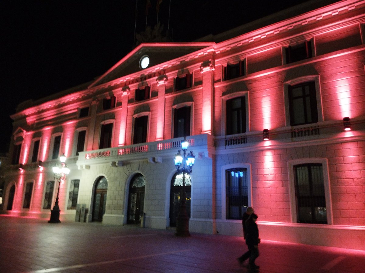 rokipokiii's tweet photo. ❤️Like si es l'ajuntament de Sabadell
🔃Rt si es un puticlub https://t.co/luiOUhajz7