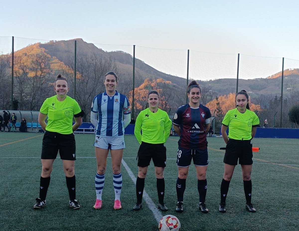 noskisky's tweet image. 2 Federazioa M1
#unbe
J16
Amaituta
@SDEibar B 0-2 @RealSociedadFEM B