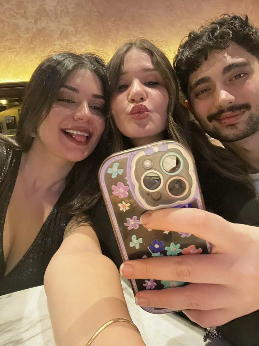 family first 🫶🏼